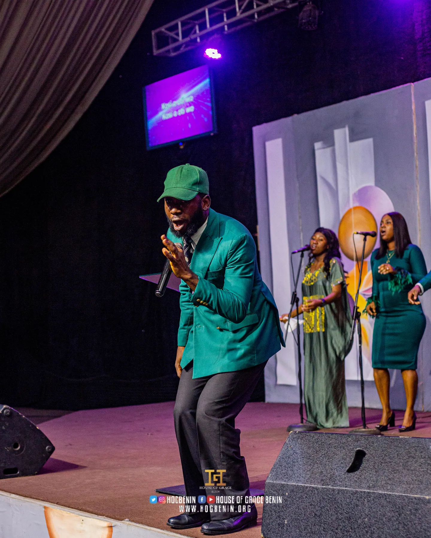 Sunday Service · 4 October 2026